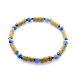 Équilibrez vos émotions avec notre bracelet Aventurine bleue et noisetier. 