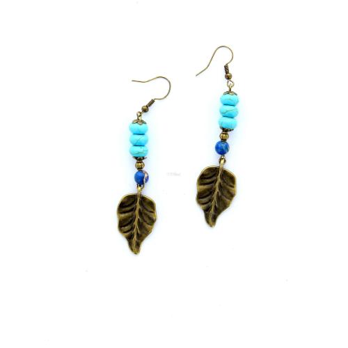 Boucles d'oreilles avec ses pendants en forme de feuille et perle en turquoise