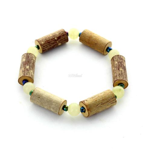 Bracelet noisetier jade jaune et perles de rocaille irisées est un remède amérindien