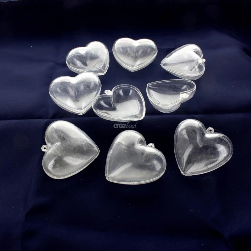 Coeur fermé en plastique transparent pour une décoration romantique de table