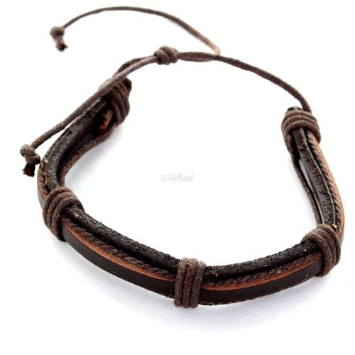 Bracelet en cuir fait main avec design unique et ajustable, idéal pour exprimer votre style et votre personnalité.