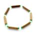 Bracelet de noisetier, fantaisie perles de rocaille vertes modèle 3/7 TOUR DE POIGNET : 17 cm